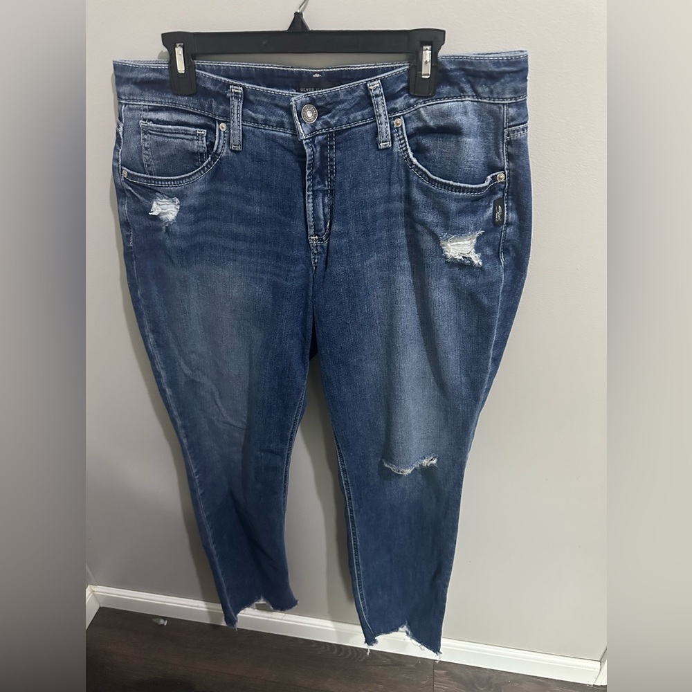 Silver Jeans Co Boyfriend Stretch Denim Distressed Size 31/29‎